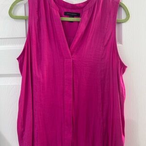 Banana Republic Women's Fuchsia Sleeveless Blouse